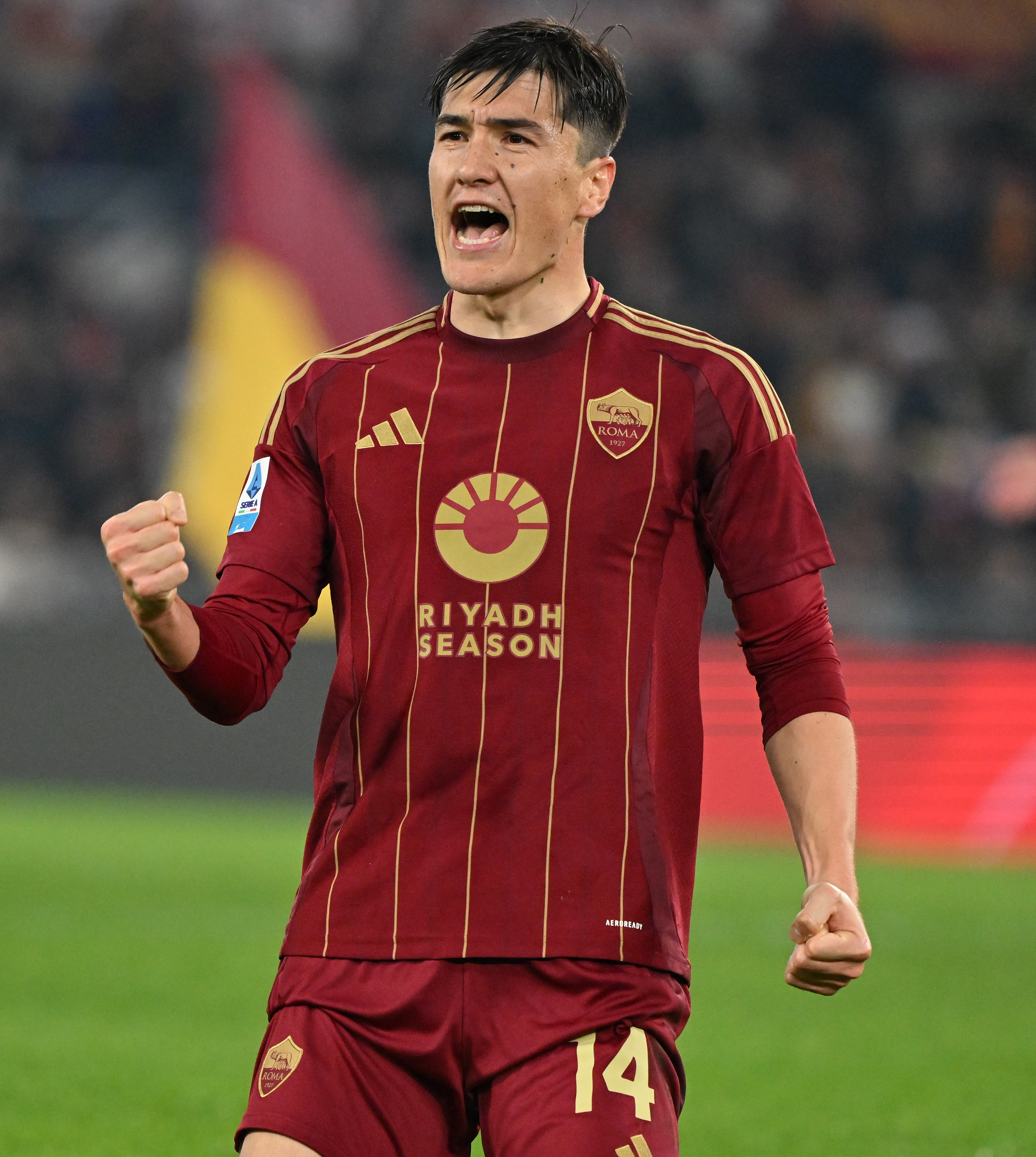 足球世界俱乐部杯-关于罗马前锋发挥神勇，助球队战胜对手的信息